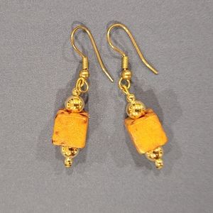 Wood bead drop earring